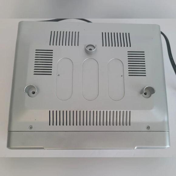 Vintage Sylvania SKCR2613C Under Cabinet Clock Stereo Radio Tuner No Remote - Picture 6 of 6